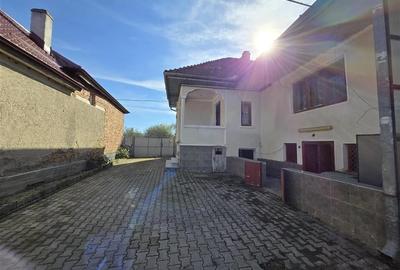 Case de vanzare in Mandra
