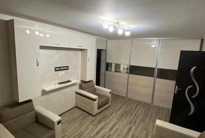 Apartament cu 3 camere semidecomandat în Țiglina 1 - 1