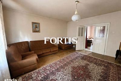 Casă cu 5 camere cu Teren 400 Mp în Central