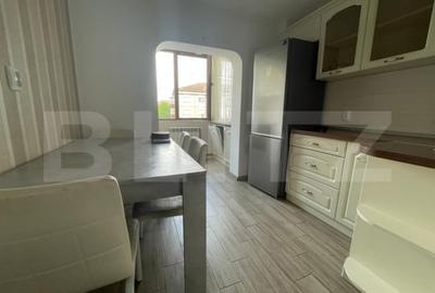 Apartament cu 3 camere decomandat în Central - 4