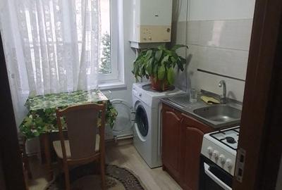 Apartament cu 2 camere decomandat în Humulești - 1