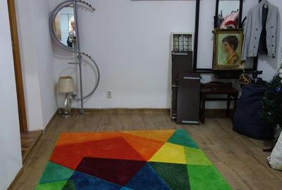 Casă cu 6 camere cu Canalizare în Dacia - 8