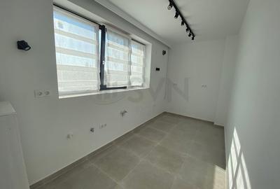 Apartament cu 3 camere semidecomandat în Sisești - 5