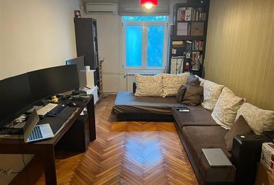 Apartament cu 2 camere semidecomandat în Floreasca