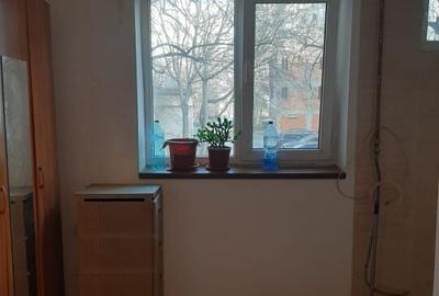 Mall Vitan vanzare garsoniera bloc mixt - 11