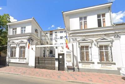 UNIRII Imobil de EXCEPTIE 2003 ideal Birouri Clinica Camin SENIORI Scoala Hotel - 1