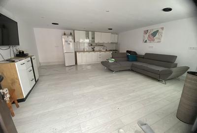 Casă cu 4 camere în Sinești - 5