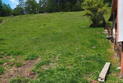 Namaesti - Valea Mare Pravat, 7000 mp. teren intravilan cu pozitie excelenta - 7