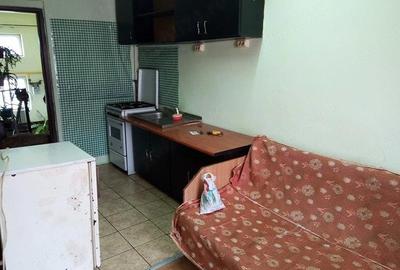 Garsonieră semidecomandată în Micro 17 - 3