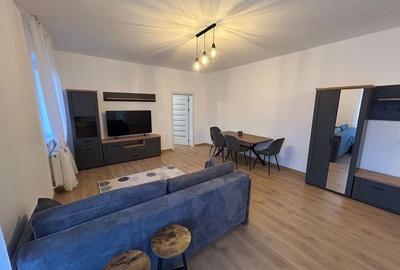 Apartament cu 2 camere decomandat în Livezeni - 1