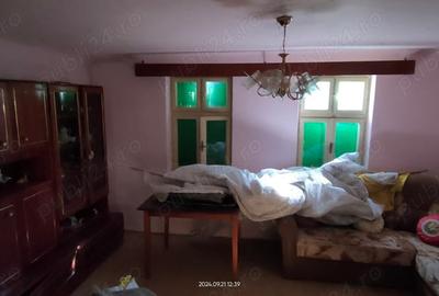 Casă cu 4 camere cu Teren 3000 Mp în Alioș - 9