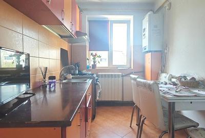 Apartament cu 2 camere semidecomandat în Craiovei - 4