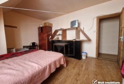 Casă cu 6 camere cu Canalizare în Central - 10