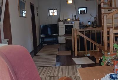 Casă cu 5 camere în Poiana - 4