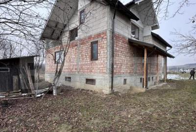 Casă cu 5 camere cu Teren 2275 Mp în Mănășturel - 14