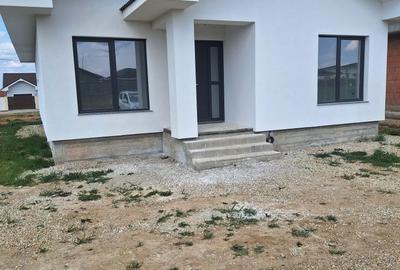 Casă cu 4 camere în Cihei - 4