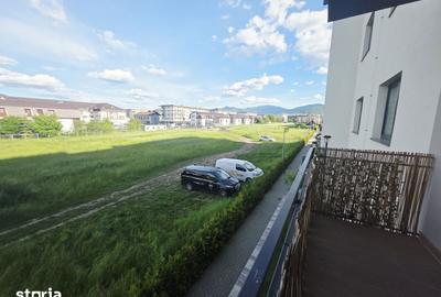 Apartament cu 3 camere decomandat în Tractorul - 8