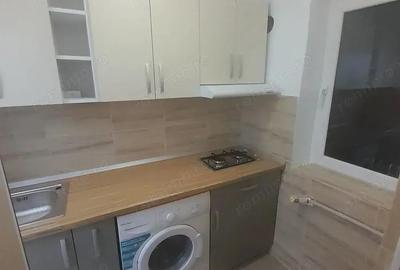 Inchiriez garsoniera zona Dambovita - 3