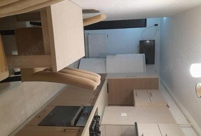 Garsonieră decomandată, mobilată în Central - 3