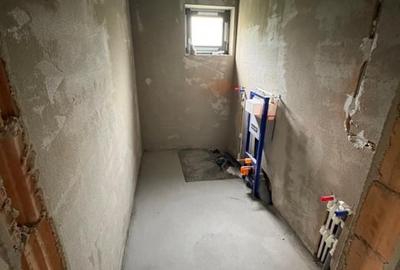 Casă individuală cu 4 camere cu Canalizare în Unirea - 19