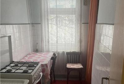 Apartament 3 camere , zona Sud , et 3/4 , decomandat ,52 mp - 3