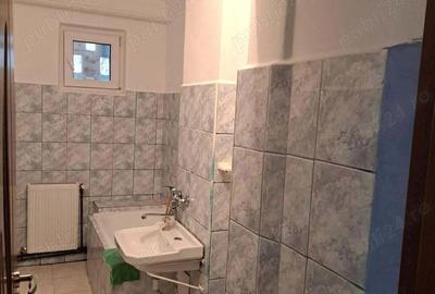 Apartament cu 2 camere semidecomandat în Micro 15