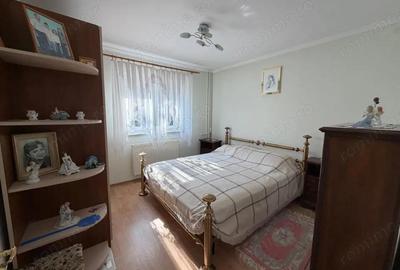 Apartament cu 4 camere decomandat în Central - 8
