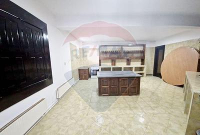 Spațiu comercial, de 713 mp, în Eșelnița - 9
