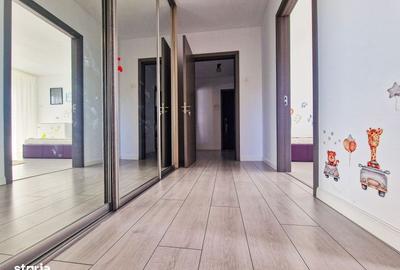 Apartament cu 4 camere, mobilat în Central - 15