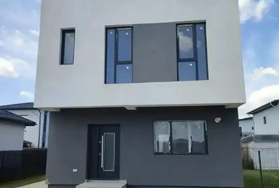 Vila 4 Camere P+1De Vanzare | Individuala  Complex Rezidential | Curte - 2