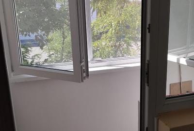 Apartament cu 3 camere semidecomadat complet utilat - 13