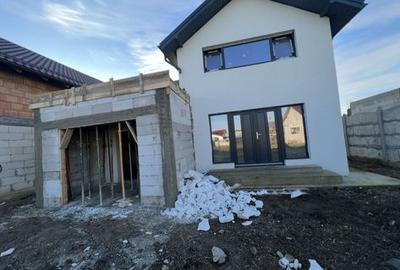 Casă cu 4 camere cu Teren 300 Mp în Cazasu - 7