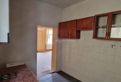 1 camera - zona Boul Rosu - 1