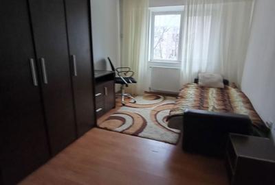Apartament cu 3 camere decomandat în ICIL