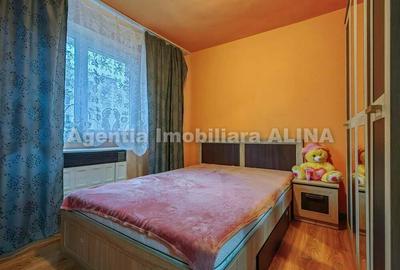 Apartament cu 2 camere decomandat în Micro 15 - 12
