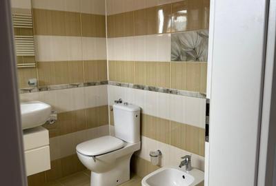 Casă cu 5 camere cu Canalizare în Lazu - 8