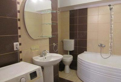 Apartament cu 2 camere decomandat în Între Lacuri