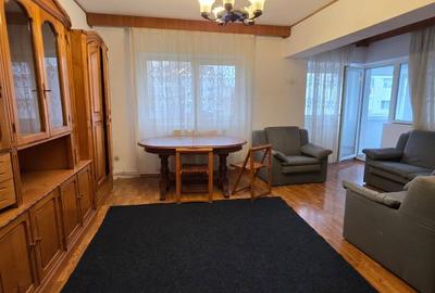 Apartament cu 3 camere decomandat în Energiei - 6