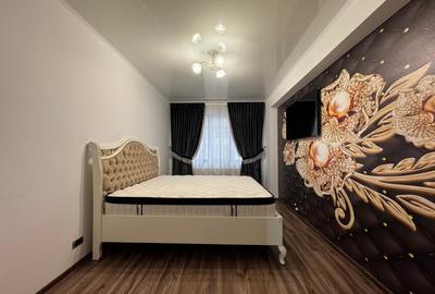 Apartament cu 4 camere decomandat, mobilat în 13 Decembrie - 12