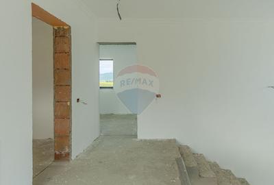 Casa moderna, la cheie, in Cristian - Str. Carpati - 6