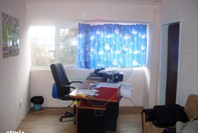 Spațiu comercial, de 800 mp, în Sud - 12