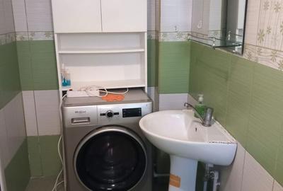 Casă cu 5 camere cu Teren 1000 Mp în Central - 1