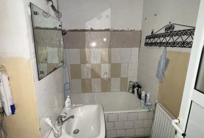 Apartament 2 camere etaj 3 - 7