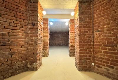 Duplex cu 10 camere cu Teren 180 Mp în Capitale - 27