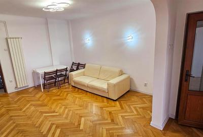 Apartament cu 4 camere semidecomandat, mobilat în Calea Călărașilor - 2