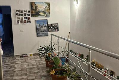 Casa P+E , teren 300 mp, pretabila - clinica, birouri, locuinta - Parc - 12