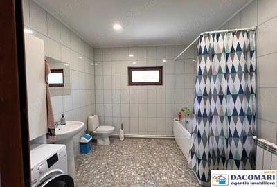 Casă cu 4 camere în Central - 1