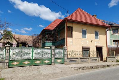 Casă cu 3 camere în Cobătești - 3