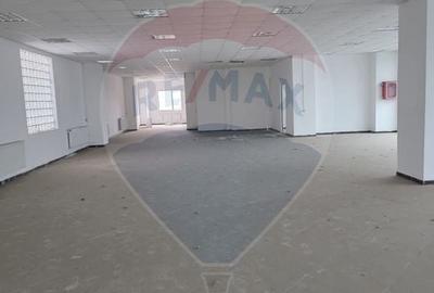 Spatiu comercial /birouri 300 mp - 4