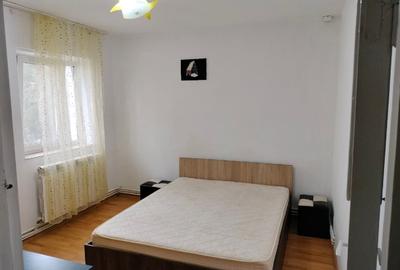 Apartament cu 3 camere semidecomandat, mobilat în Dacia - 4
